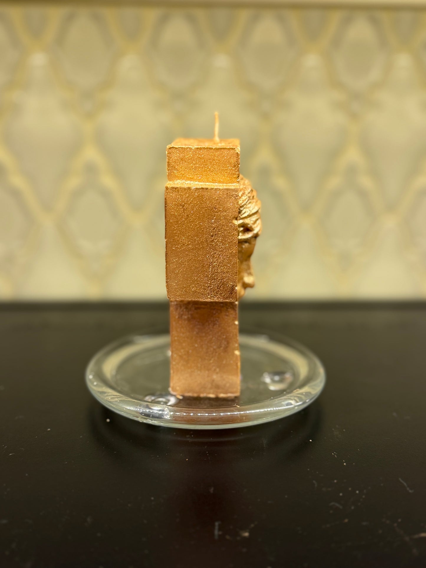 🕊️ In His Image – Sculpted Devotion Candle